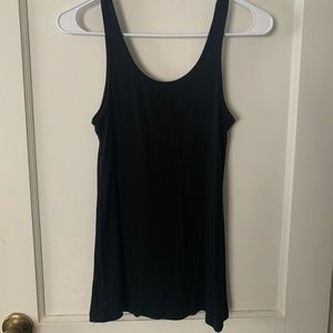 Basic Scoop neck tank